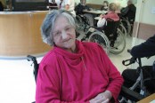 SLIKE-2012-019_800x600